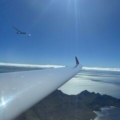 Flugwegposition um 14:36:11: Aufgenommen in der Nähe von Stadt Kapstadt, Kapstadt, Südafrika in 1490 Meter